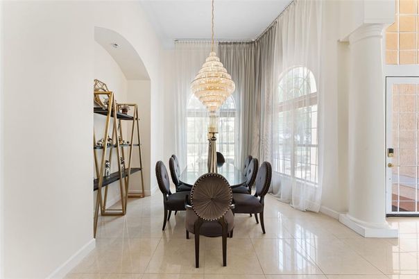 Chandelier, Dining room, Interior