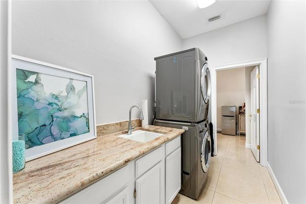 Interior, Washer