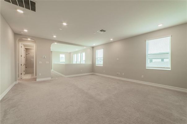 Empty room, Interior, Recessed Lighting