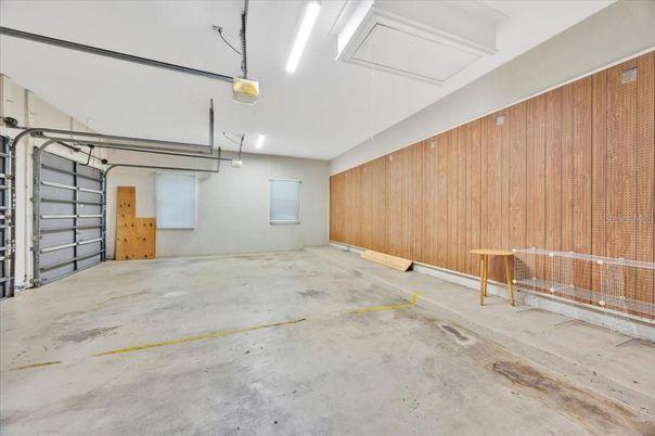Garage, Interior