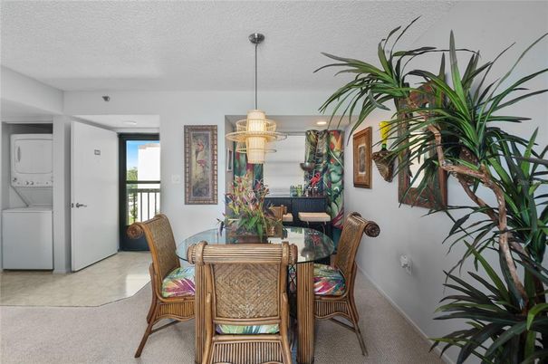 Chandelier, Dining room, Interior, Pendant Lights, Recessed Lighting
