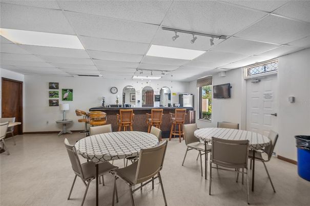 Dining room, Interior