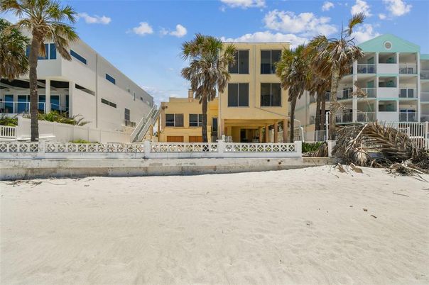 Exterior, Facade, Condo Building