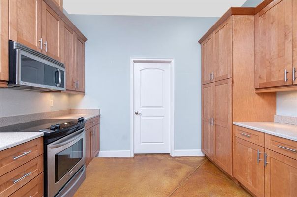 Interior, Kitchen, Stainless Steel Appliances