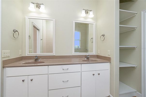 Bathroom, Dual Sink Vanities, Interior