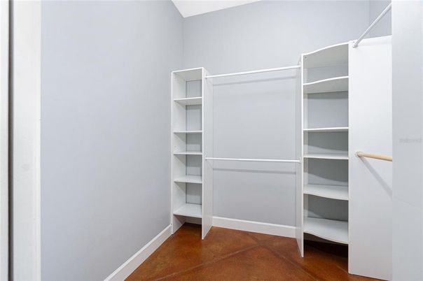 Interior, Walk-in Closets, Wood Texture Flooring