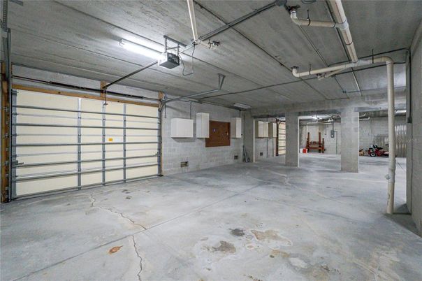 Garage, Interior