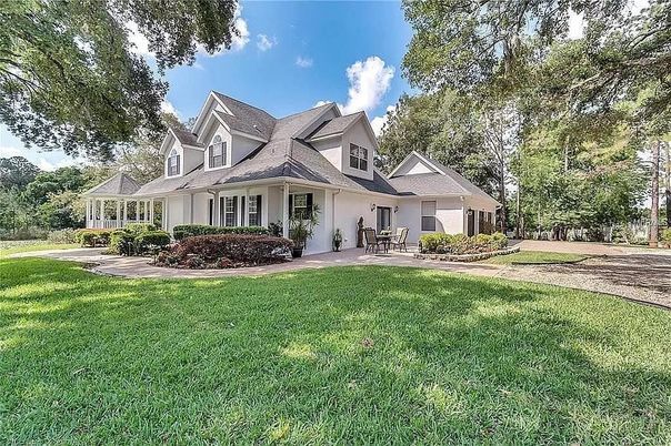 Backyard, Exterior, Facade, Farmhouse