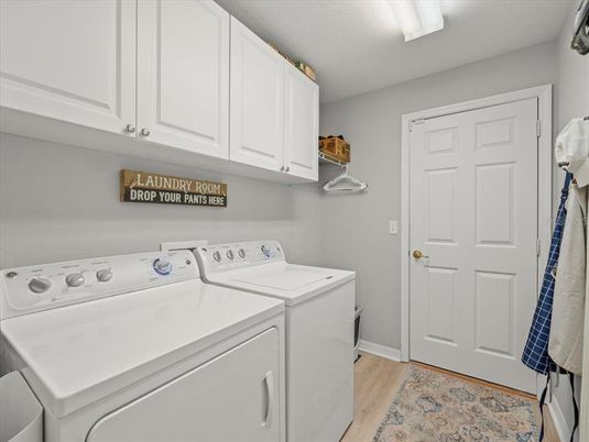 Interior, Washer, Wood Texture Flooring