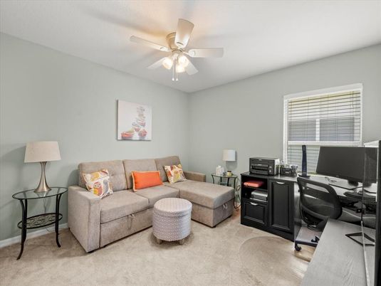 Home Office, Interior