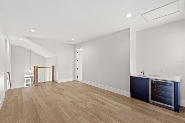 Empty room, Interior, Pendant Lights, Recessed Lighting, Wood Texture Flooring