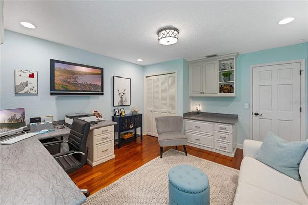 Home Office, Interior, Recessed Lighting, Wood Texture Flooring