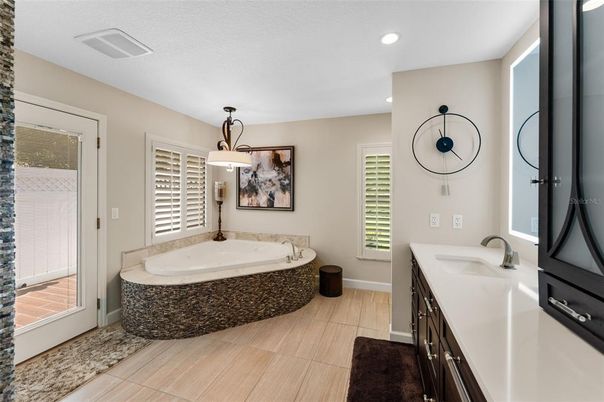 Bathroom, Dual Sink Vanities, Interior, Pendant Lights, Recessed Lighting