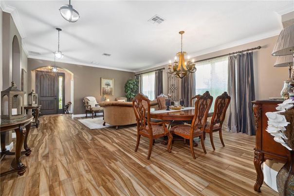 Chandelier, Dining room, Interior, Living room, Pendant Lights, Wood Texture Flooring
