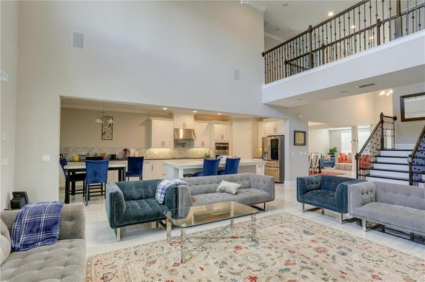 Dining room, Interior, Kitchen, Living room, Pendant Lights, Recessed Lighting, Stainless Steel Appliances