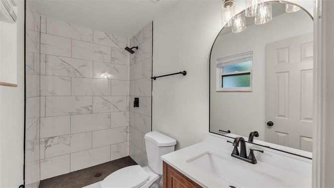 Bathroom, Interior, Marble Walls