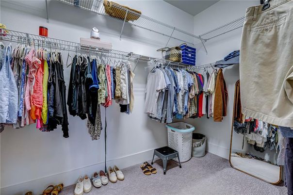 Interior, Walk-in Closets