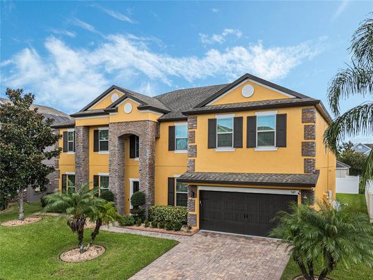 Attached, Exterior, Facade, Brick Traditional