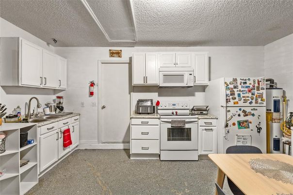 Interior, Kitchen, Stainless Steel Appliances