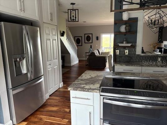 Interior, Kitchen, Living room, Stainless Steel Appliances, Wood Texture Flooring
