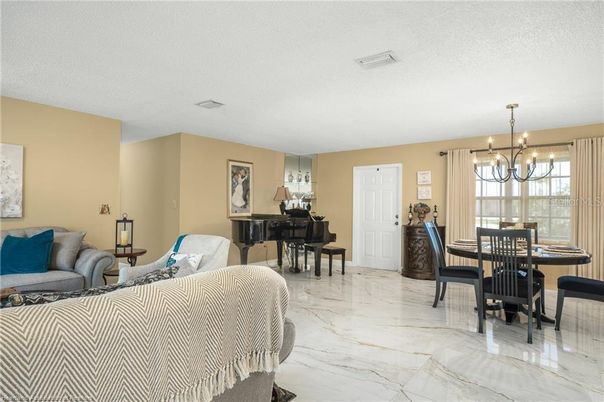 Chandelier, Dining room, Interior, Living room, Marble, Piano