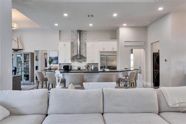 Dining room, Interior, Kitchen, Living room, Pendant Lights, Recessed Lighting, Stainless Steel Appliances