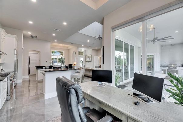 Dining room, Interior, Kitchen, Pendant Lights, Recessed Lighting