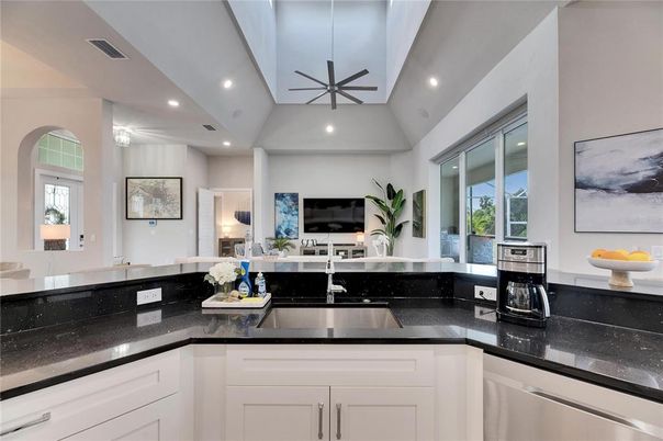Interior, Kitchen, Recessed Lighting