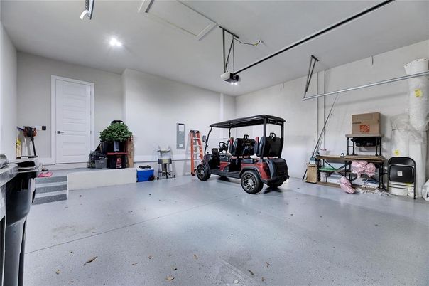 Fitness Equipment, Interior, Recessed Lighting