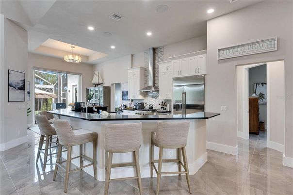 Chandelier, Interior, Kitchen, Recessed Lighting, Stainless Steel Appliances