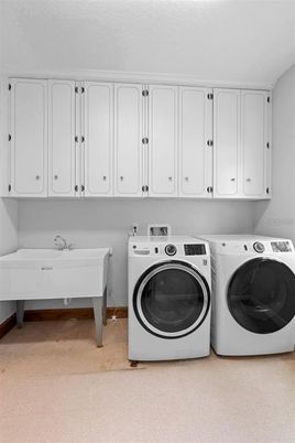 Interior, Washer