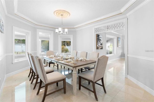 Chandelier, Dining room, Interior