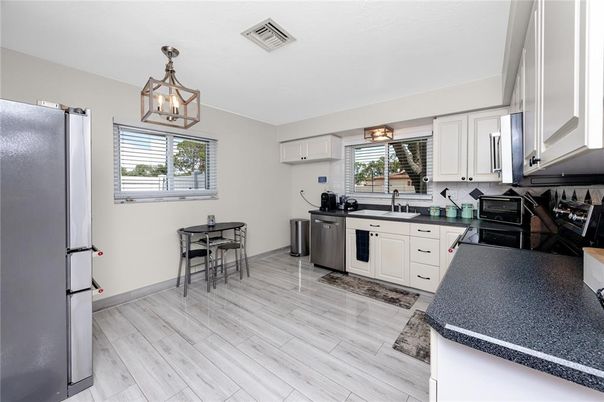 Dining room, Interior, Kitchen, Pendant Lights, Wood Texture Flooring