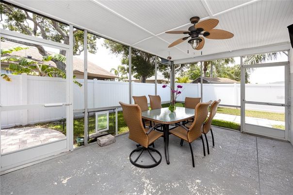 Dining room, Interior, Sun Room