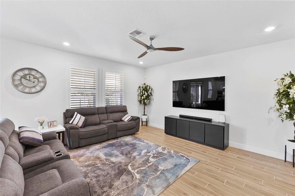 Interior, Living room, Recessed Lighting, Wood Texture Flooring