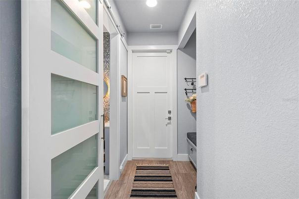 Interior, Recessed Lighting, Wood Texture Flooring