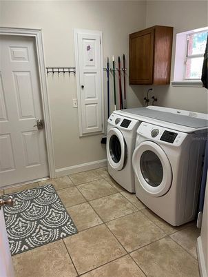 Interior, Washer