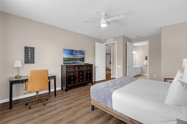 Bedroom, Home Office, Interior, Wood Texture Flooring
