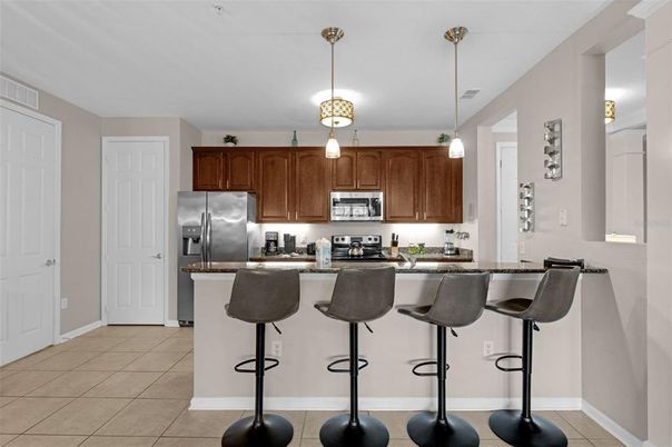 Interior, Kitchen, Pendant Lights, Stainless Steel Appliances