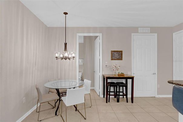Dining room, Interior, Pendant Lights