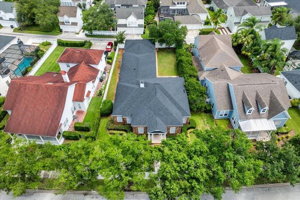 Exterior, Drone