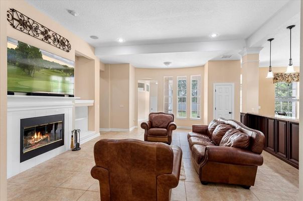 Fireplace, Interior, Living room, Pendant Lights, Recessed Lighting