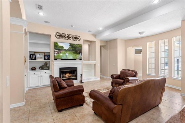 Fireplace, Interior, Living room, Recessed Lighting