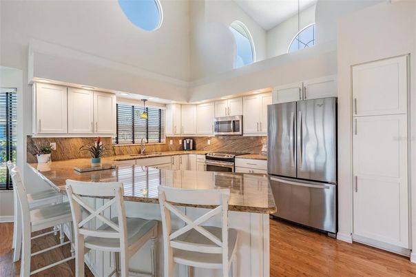 Interior, Kitchen, Stainless Steel Appliances, Wood Texture Flooring