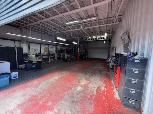 Garage, Interior