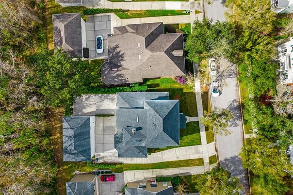 Exterior, Drone