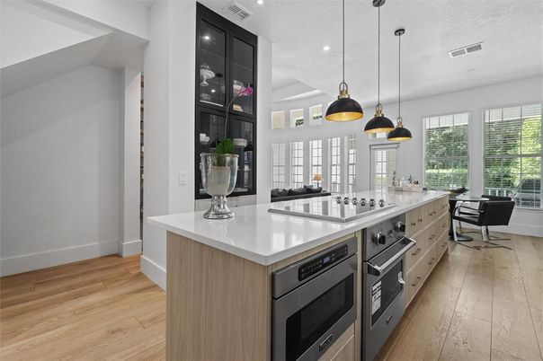 Interior, Kitchen, Pendant Lights, Recessed Lighting, Wood Texture Flooring