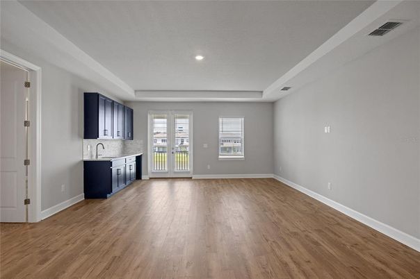 Empty room, Interior, Recessed Lighting, Wood Texture Flooring