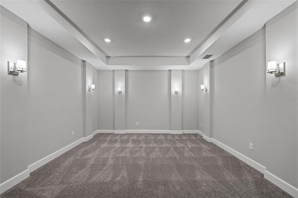 Empty room, Interior, Recessed Lighting