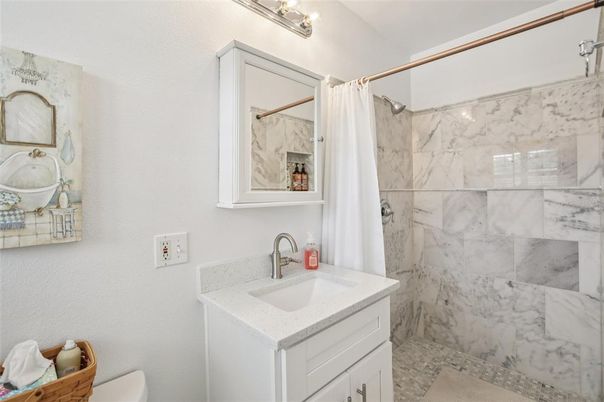 Bathroom, Interior, Marble Walls